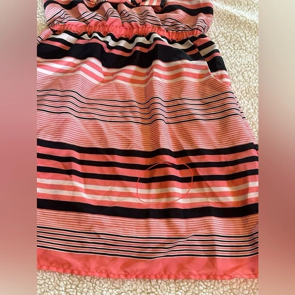 Rue 21 Girls Sleeveless Pink, Black, White stripe  Dress size Medium Pockets